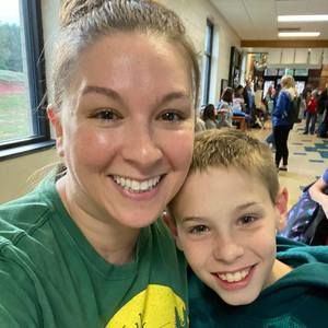 Meet your Posher, Chrystal